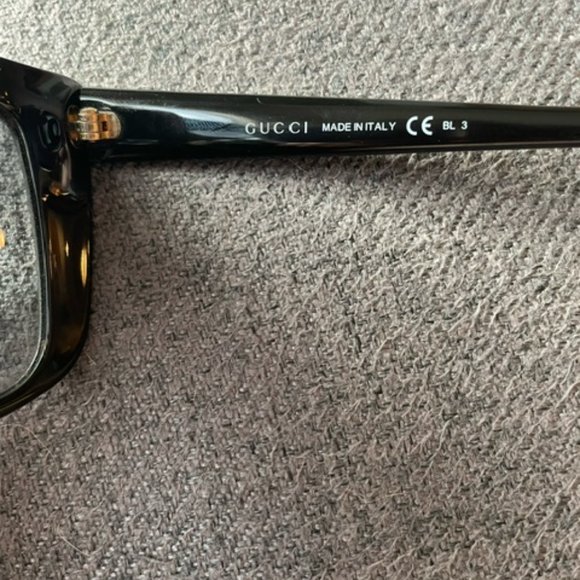 Gucci Sunglasses - Picture 2 of 5